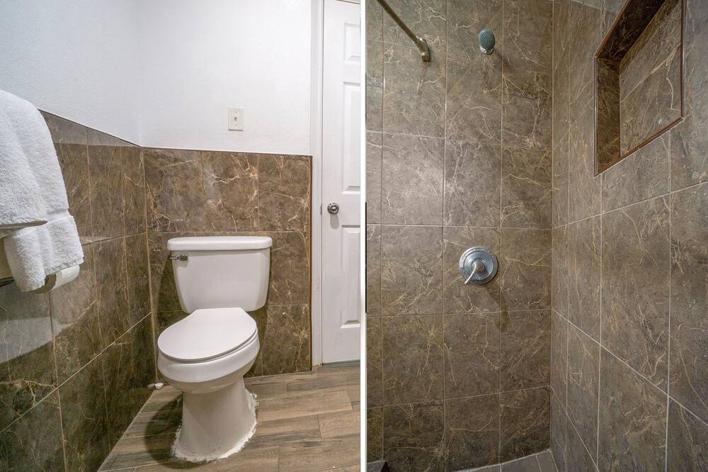 Photo of Bathroom in Flour Bluff