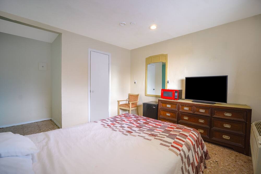 Photo of Bedroom in Flour Bluff