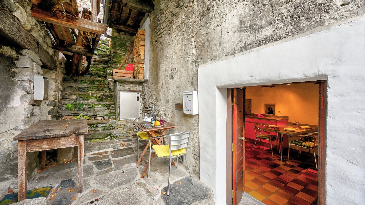 Photo of Outdoor in Corippo