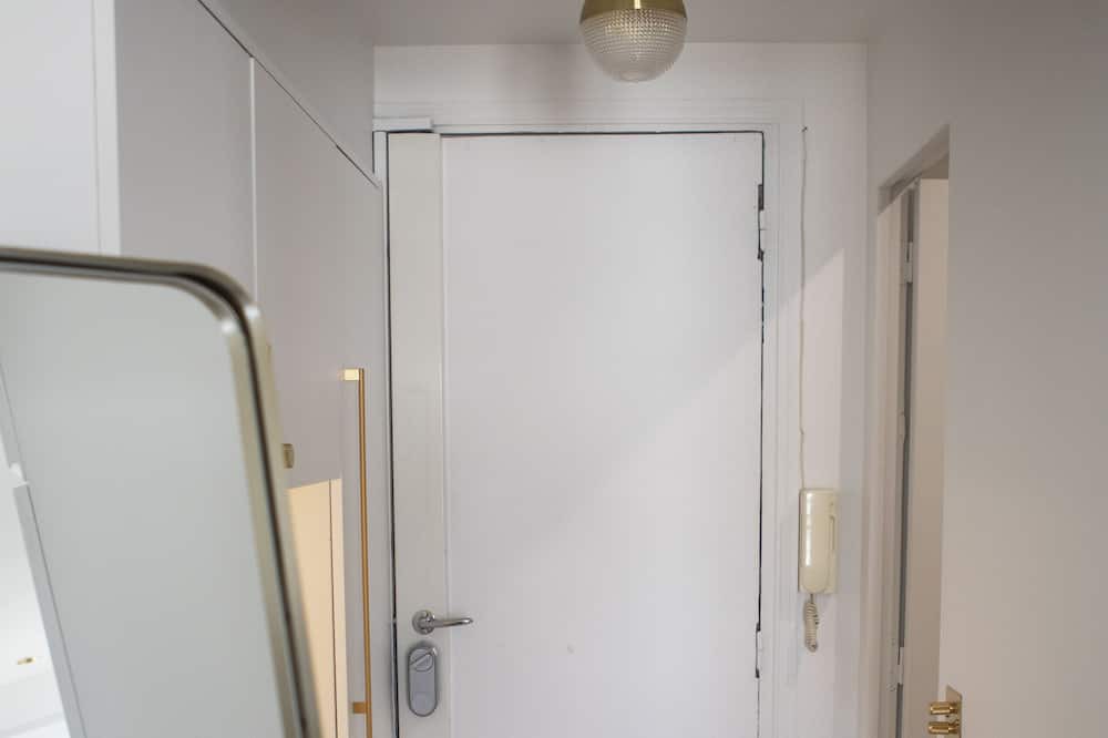 Photo of Bedroom in Quartier de la Plaine-de-Monceaux