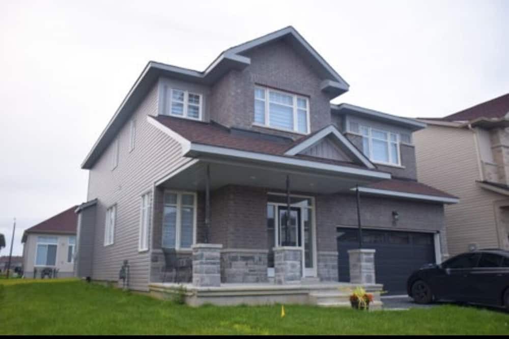 Photo of Outdoor in Carleton Place