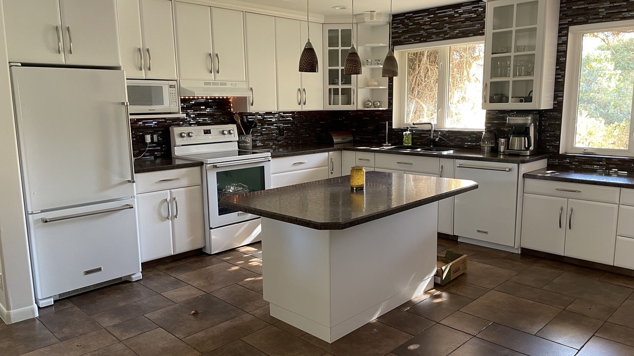 Photo of Kitchen in Saskatoon Downtown
