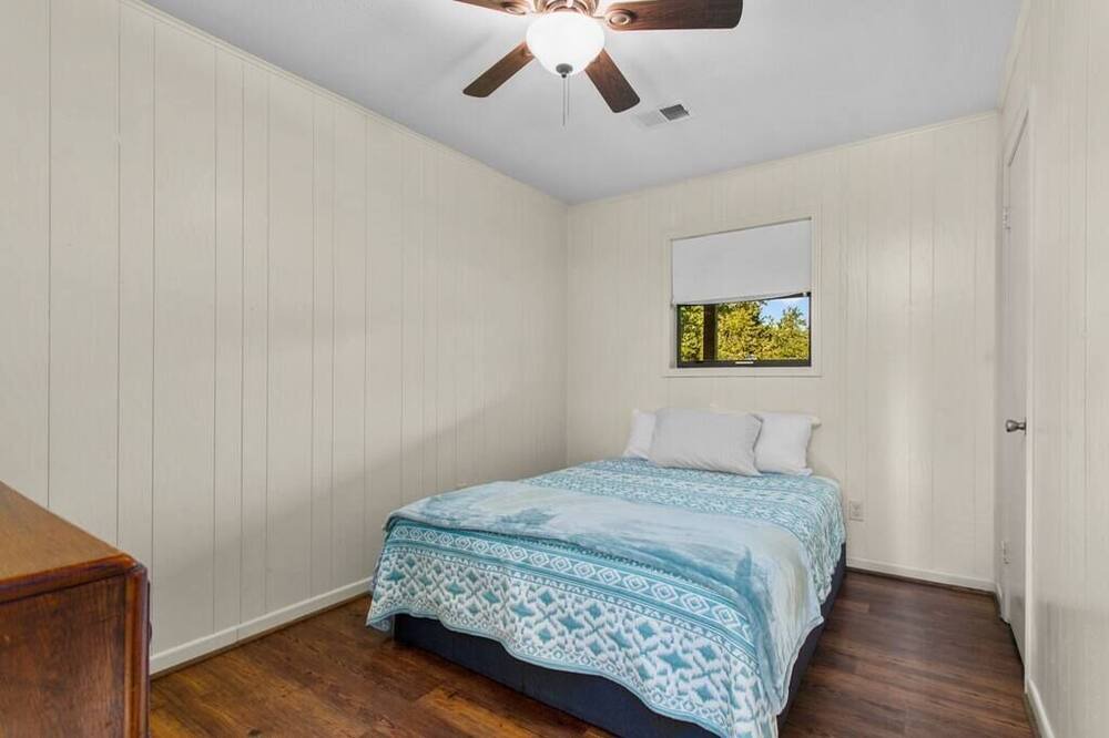 Photo of Bedroom in Lufkin