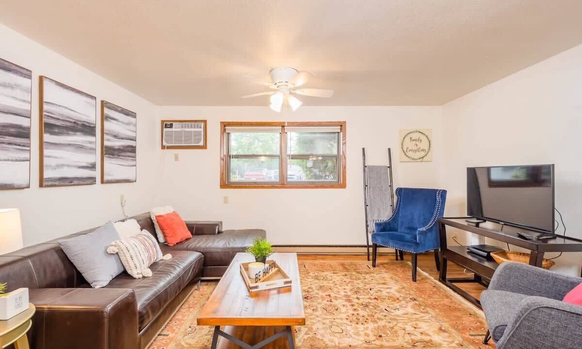 Photo of Livingroom in Kaukauna