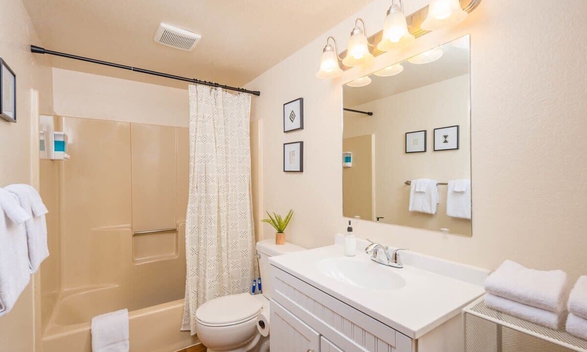 Photo of Bathroom in Kaukauna