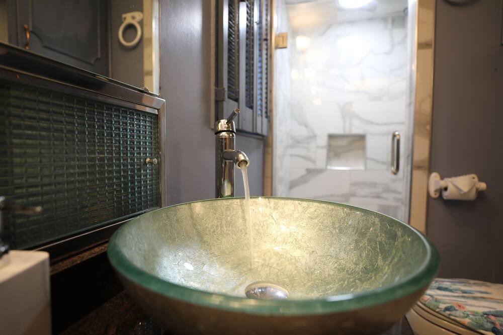 Photo of Bathroom in Golden