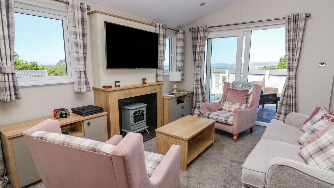 Photo of Livingroom in Borth