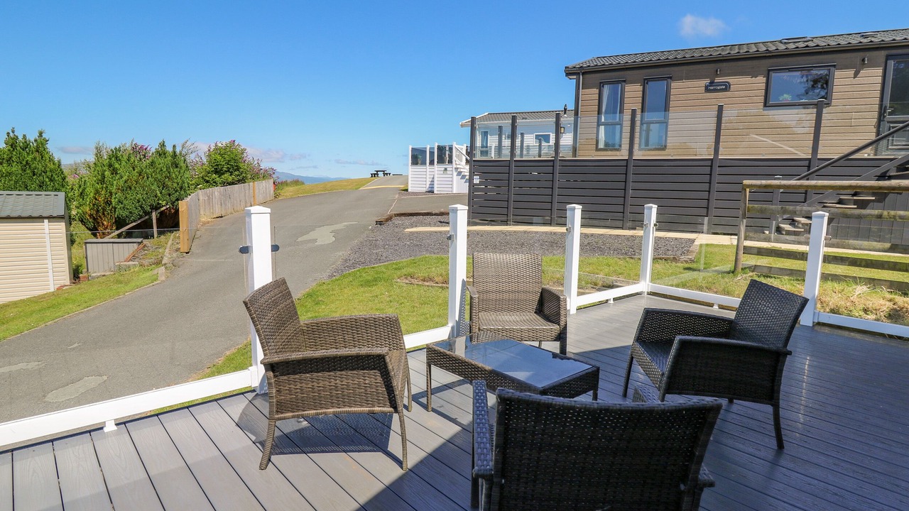 Photo of Patio Balcony in Borth