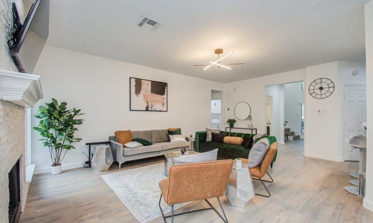 Photo of Livingroom in College Park