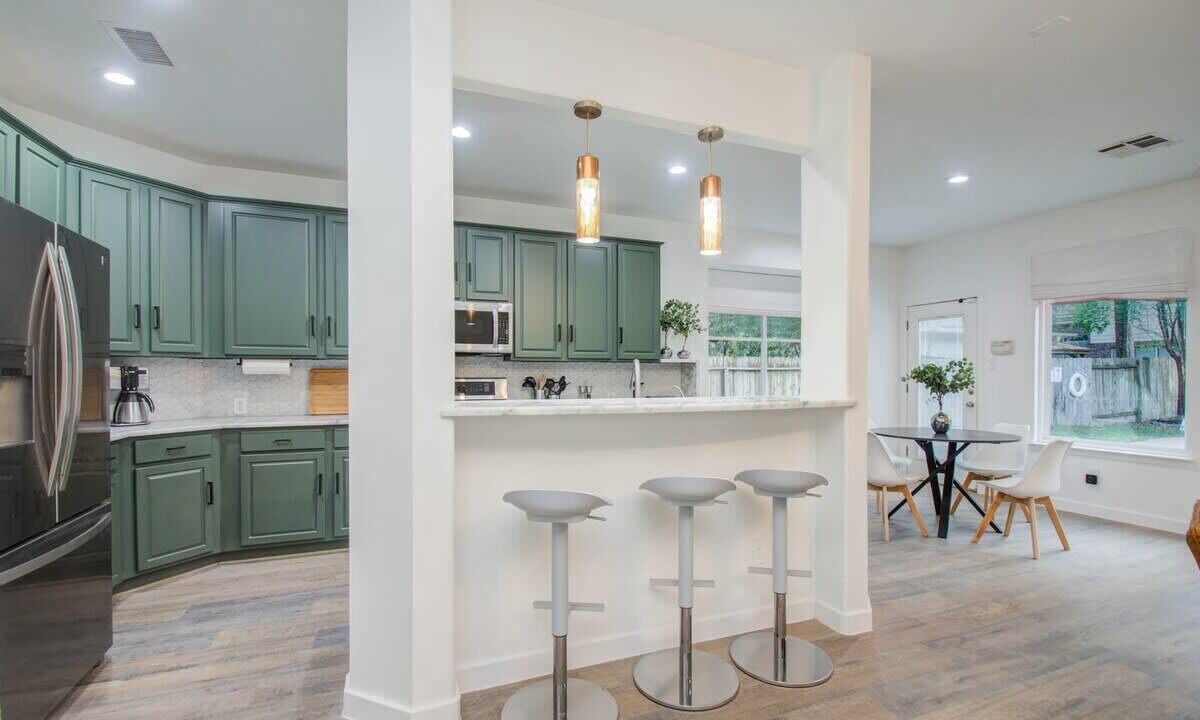 Photo of Kitchen in College Park