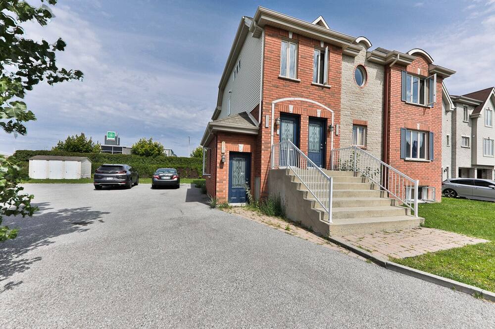 Photo of Outdoor in Brossard