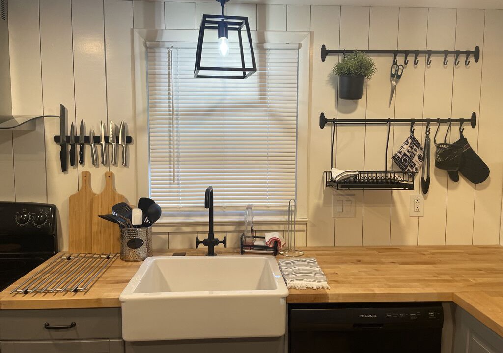 Photo of Kitchen in Warriors Mark