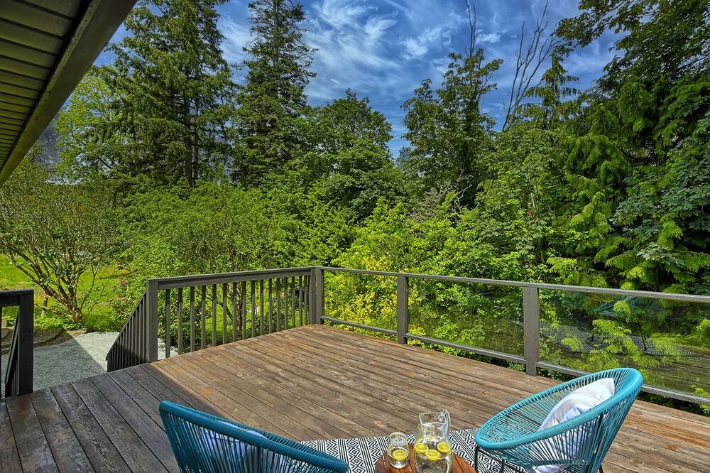 Photo of Patio Balcony in Boulevard Bluffs