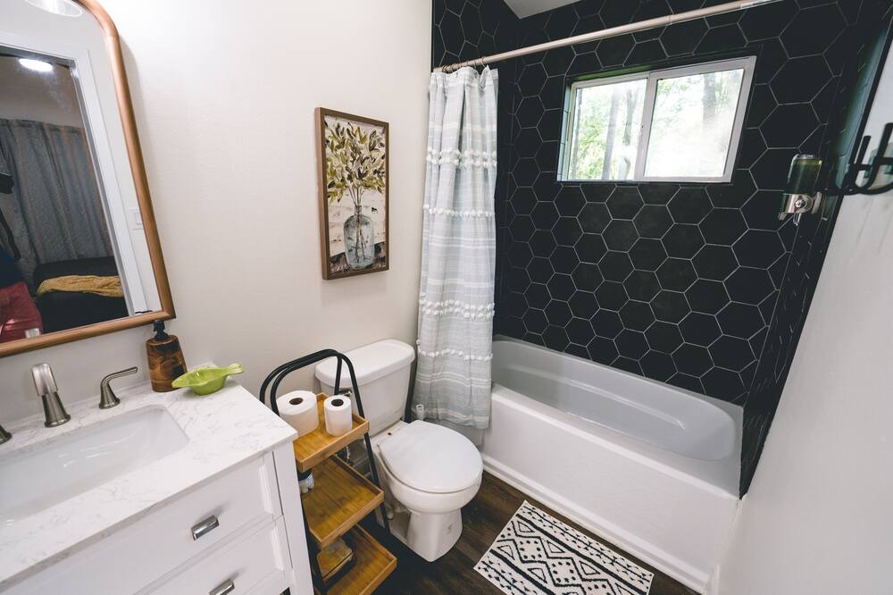 Photo of Bathroom in Lone Star