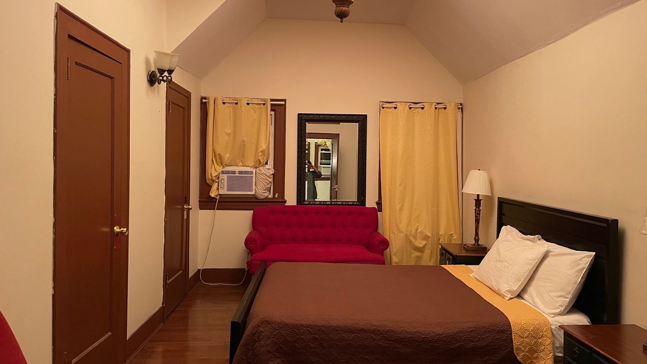 Photo of Others in Weequahic