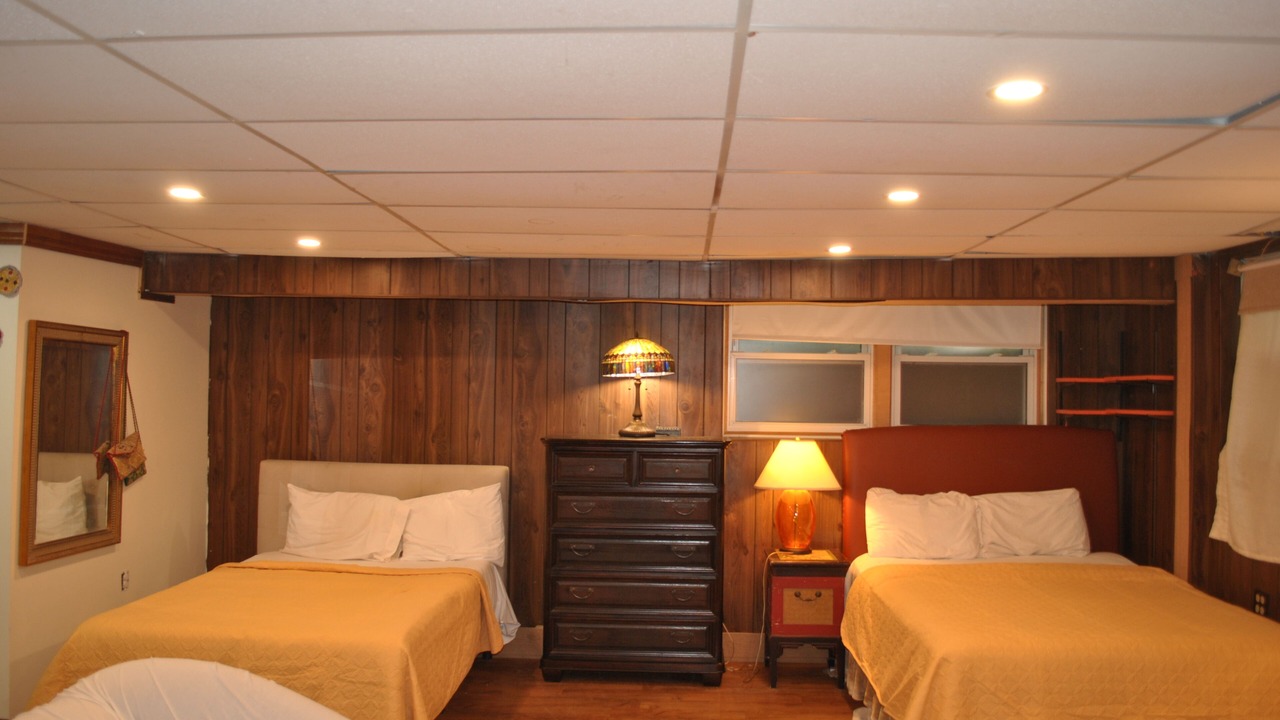 Photo of Others in Weequahic