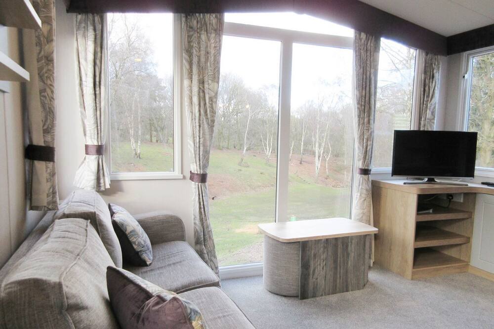 Photo of Livingroom in Rugeley