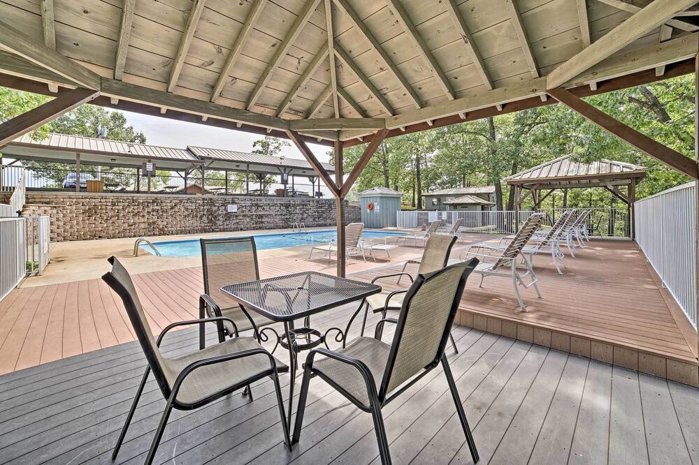 Photo of Patio Balcony in Notch Estates