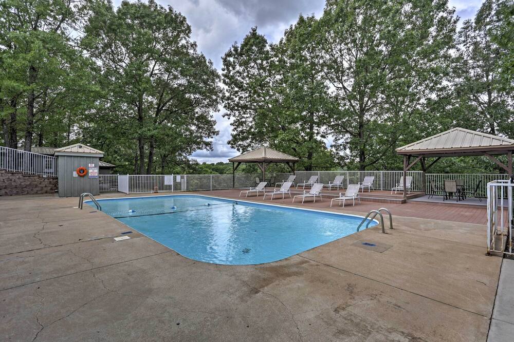 Photo of Outdoor in Notch Estates