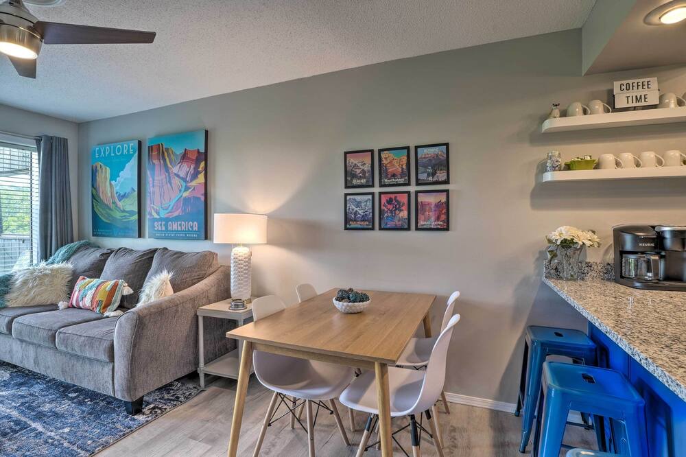 Photo of Others in Notch Estates