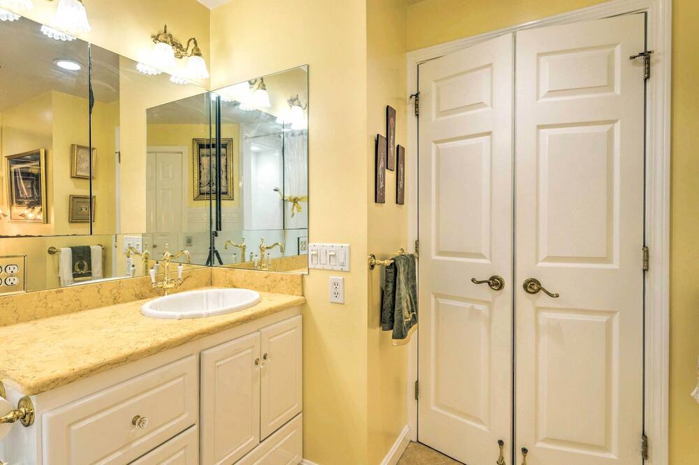 Photo of Bathroom in West End