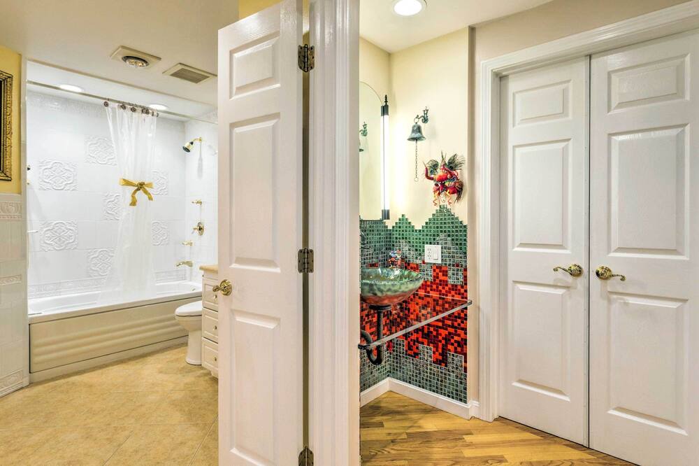 Photo of Bedroom in West End