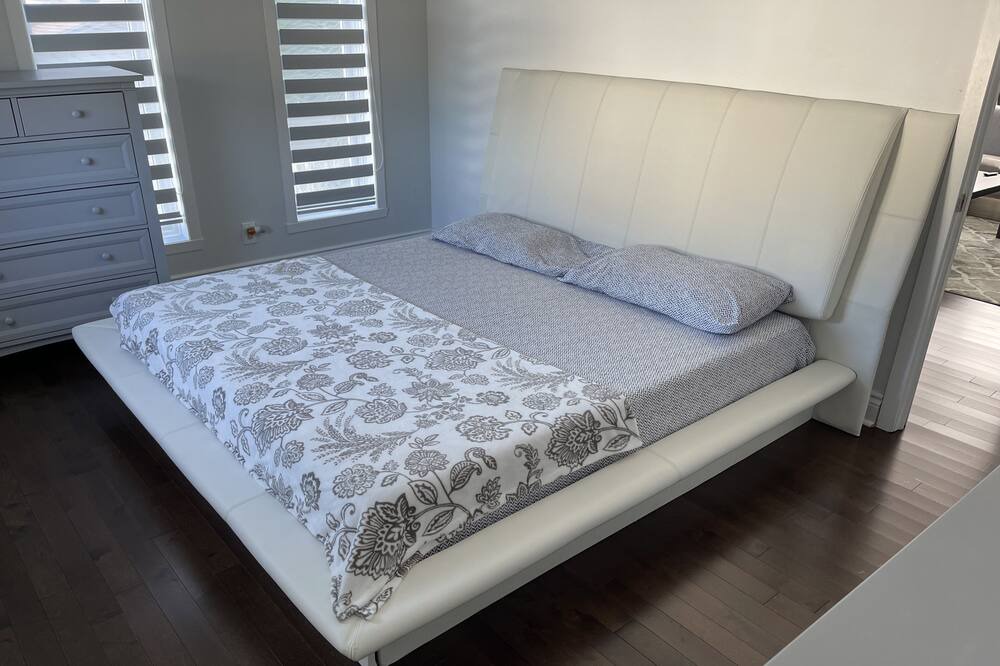 Photo of Bedroom in Fabreville