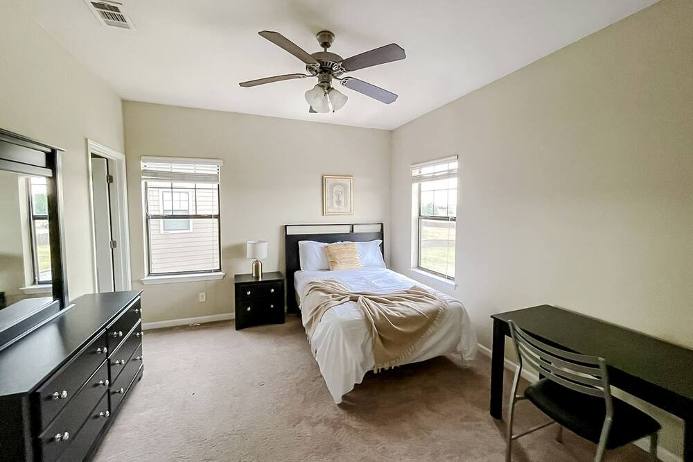 Photo of Bedroom in Stillwater