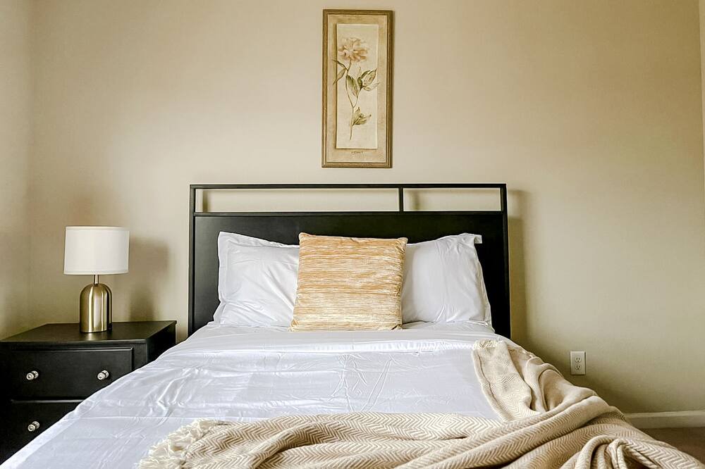 Photo of Bedroom in Stillwater