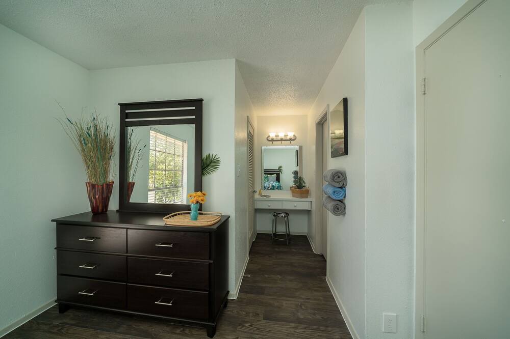 Photo of Bedroom in Hyde Park