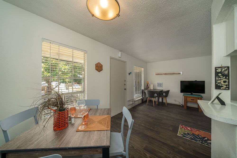 Photo of Livingroom in Hyde Park