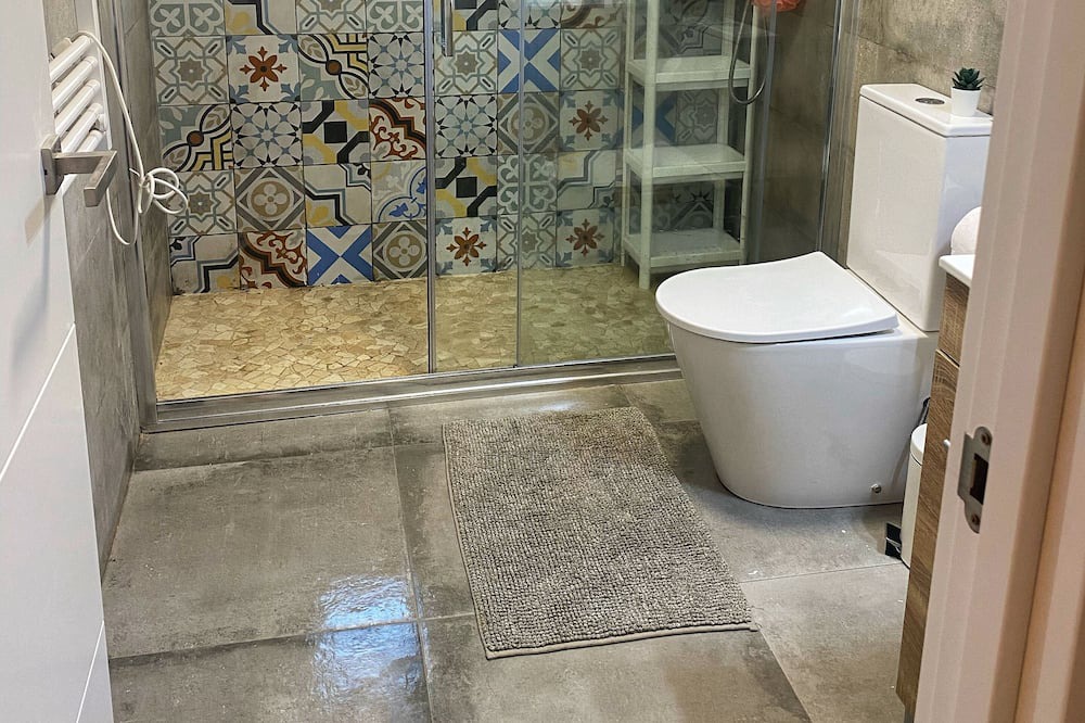 Photo of Bathroom in Sedavi