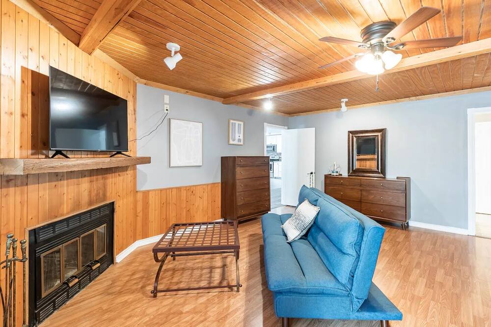 Photo of Livingroom in Gordonville