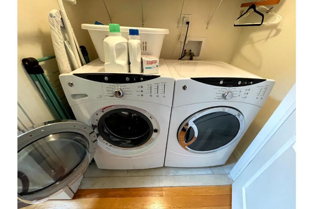 Photo of Others in Palisades Park