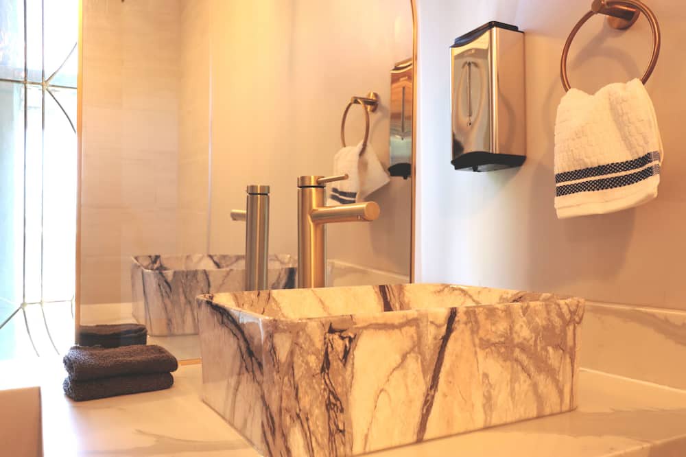 Photo of Others in Woodbury