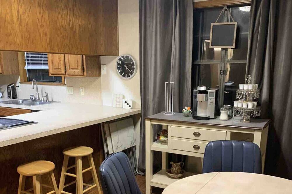 Photo of Kitchen in Pettit