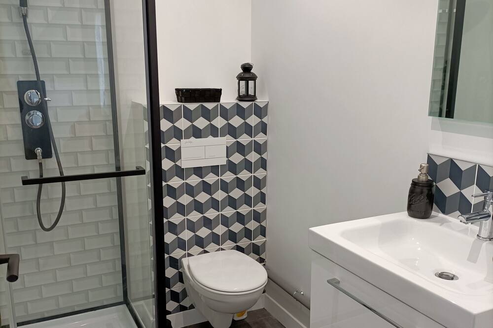 Photo of Bathroom in Pontlieue - Rocade