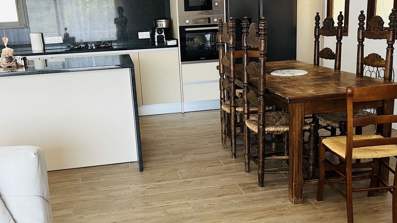 Photo of Kitchen in Ville-di-Paraso