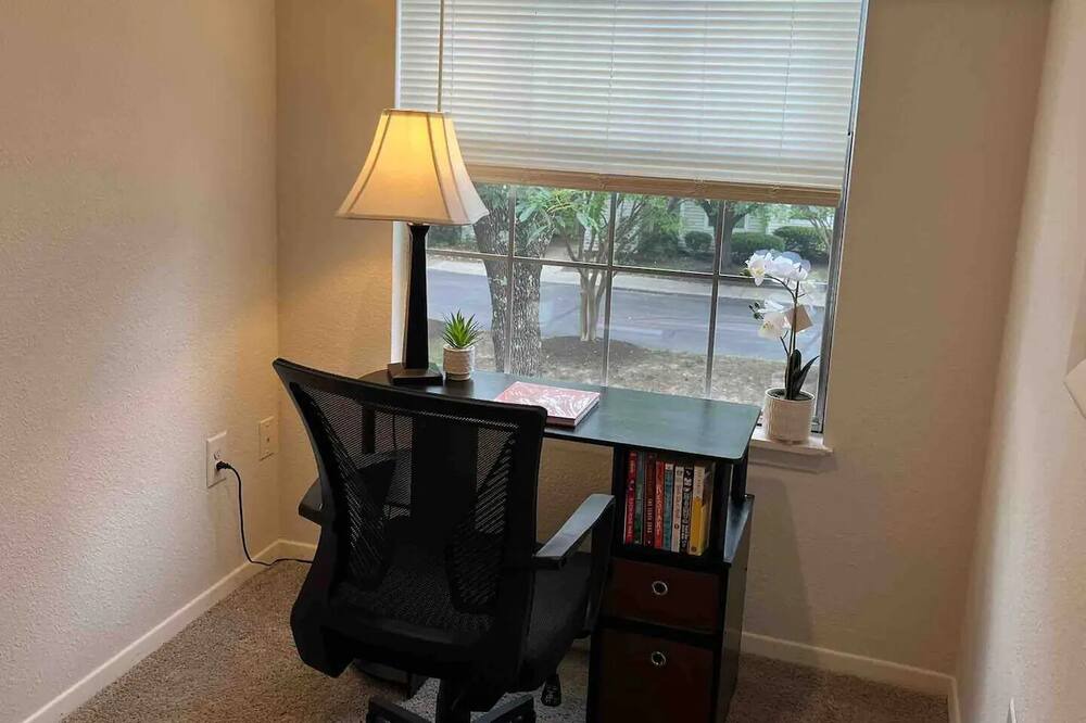 Photo of Bedroom in Laurel