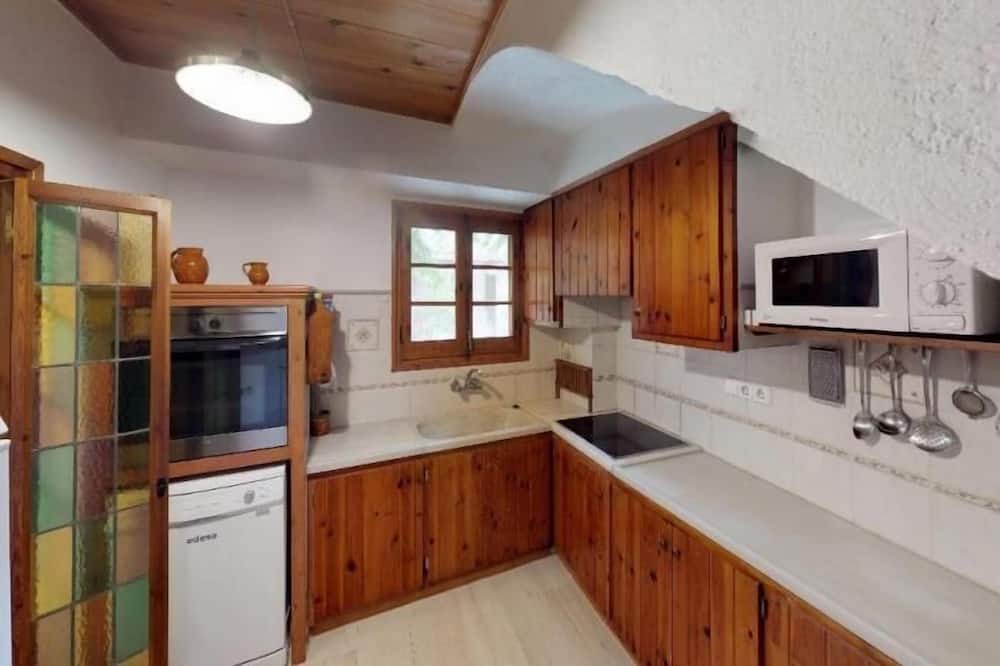 Photo of Kitchen in Santa Eulalia de Roncana