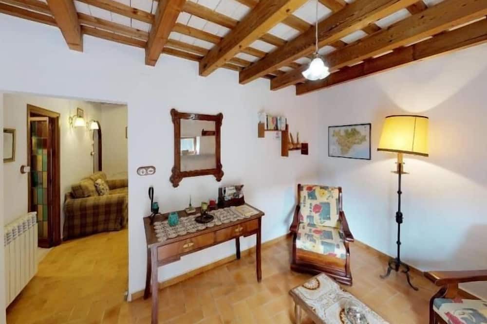 Photo of Bedroom in Santa Eulalia de Roncana