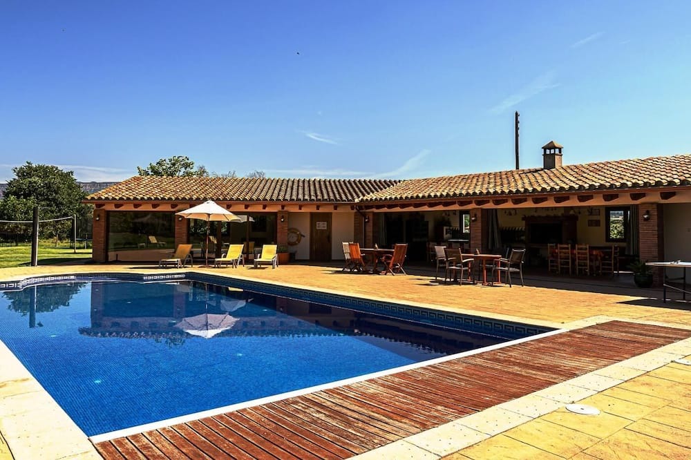 Photo of Outdoor in Santa Eulalia de Roncana