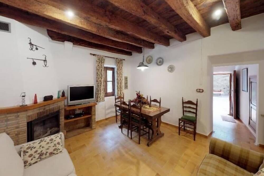 Photo of Livingroom in Santa Eulalia de Roncana