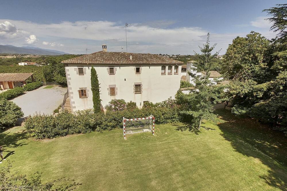 Photo of Outdoor in Santa Eulalia de Roncana