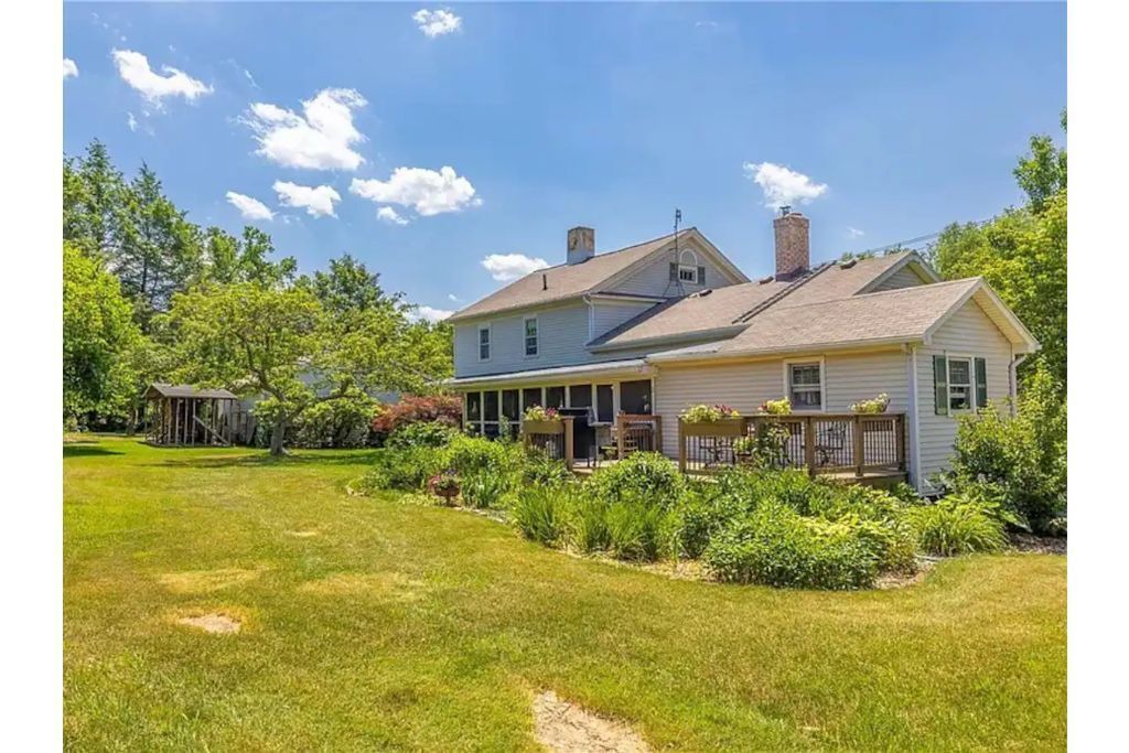 Photo of Outdoor in Bristol Hills