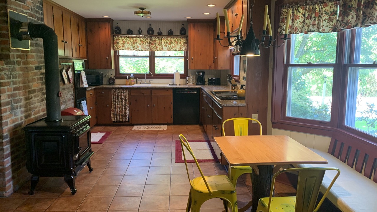 Photo of Kitchen in Bristol Hills