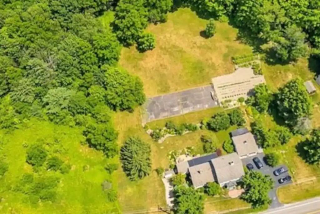 Photo of Outdoor in Bristol Hills