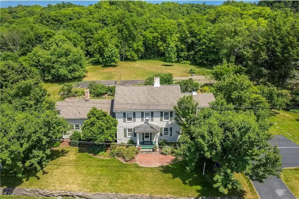 Photo of Outdoor in Bristol Hills