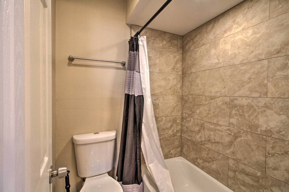 Photo of Bathroom in Rio Rancho