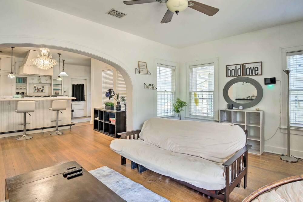Photo of Bedroom in Highland Park